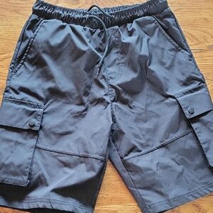 South Pole Men's Black Cargo Shorts